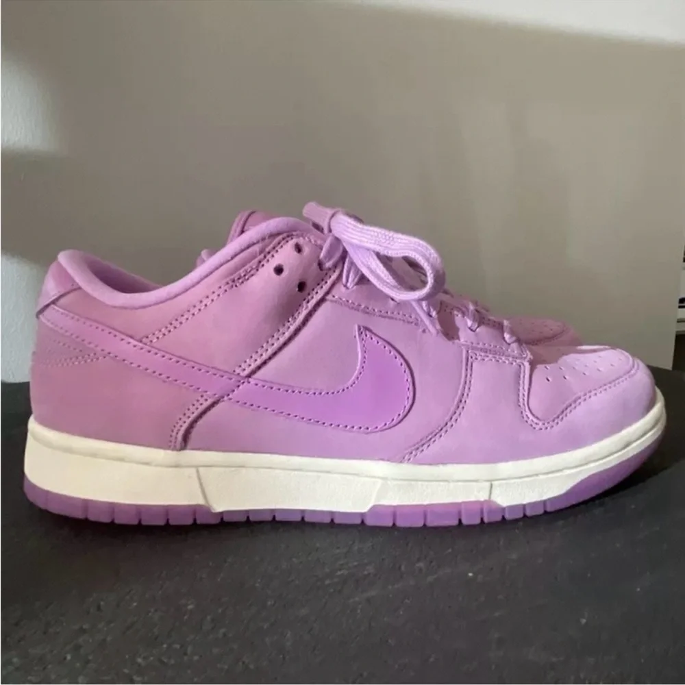 Nike Dunk Low Premium MF Purple